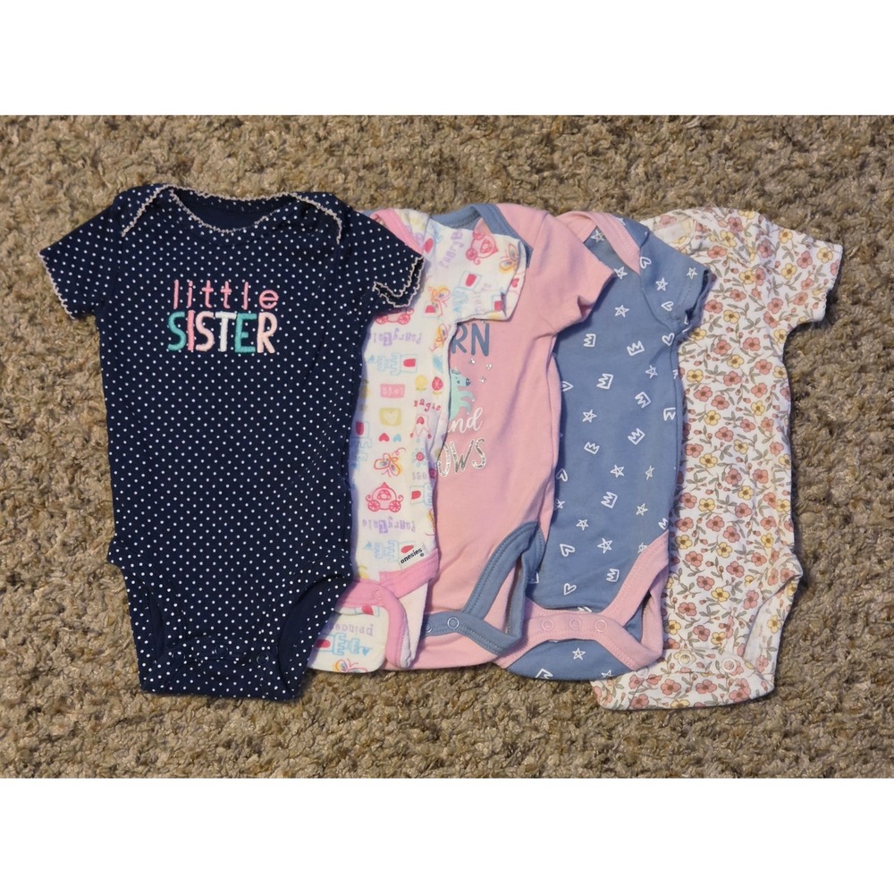 Bundle Of 5 Bodysuits Baby Size 0-3 Months Carters/Kidgets/Gerber